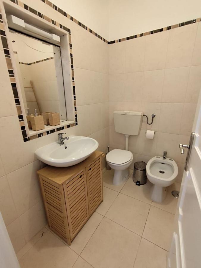 Townhouse Sandra - B&B Loulé