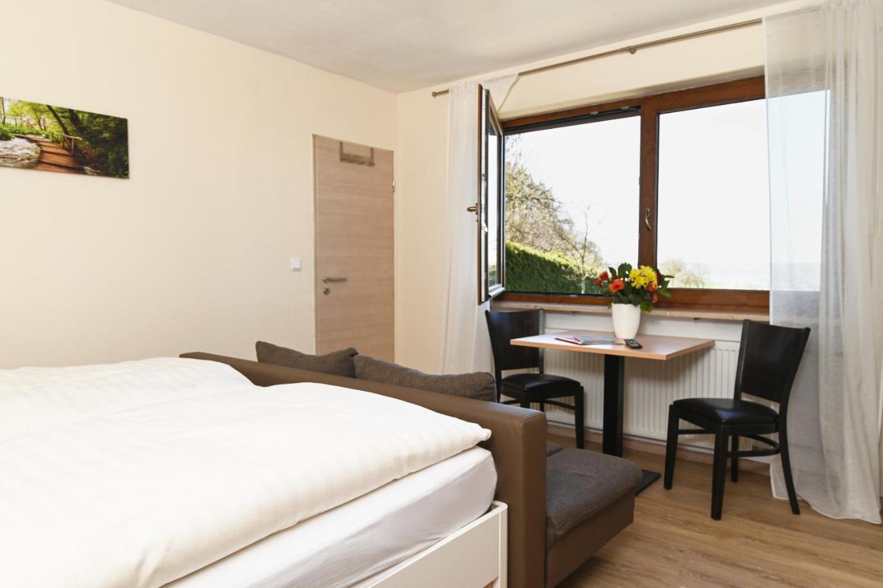 Habitación Doble con vistas al jardín