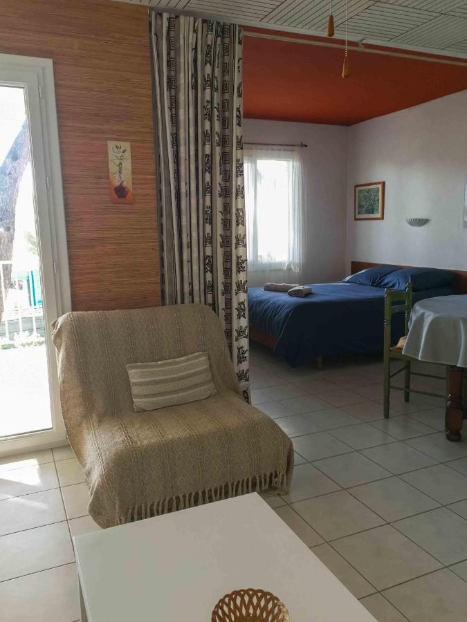 Grand studio LA VAGUE - Bed and Breakfast Cavalaire-sur-Mer