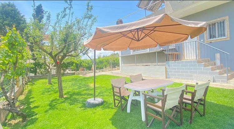 Family Home - B&B Amarynthos