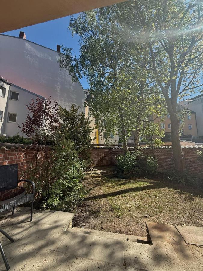 Neues City-Apartment nahe der Fuggerei I Stellplatz I frisch renoviert I Zentrumnähe - Chambres d'hôtes Augsbourg