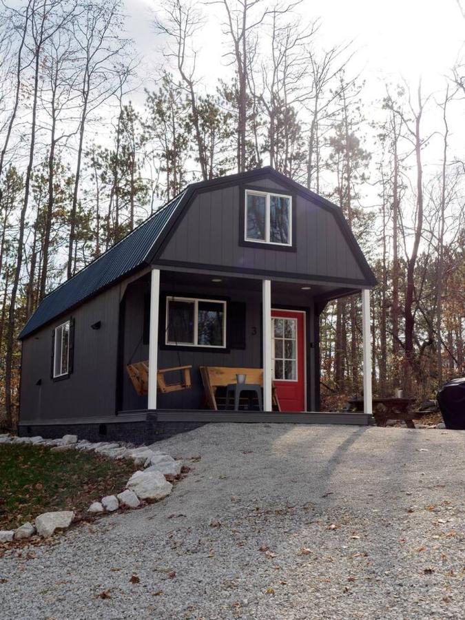 Cozy Lofted Cabin (#3) at Cataract Lake Getaway - Ferienwohnung Poland