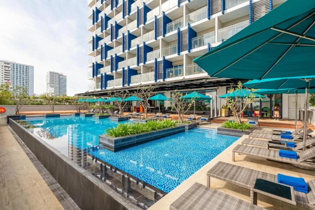 StunningOceanview-Center&CozyStudio-55m-Infinity pool - Ferienwohnung Nha Trang