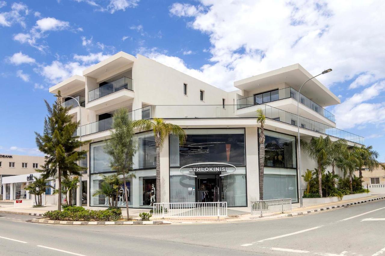Lake View Suites - B&B Paralímni