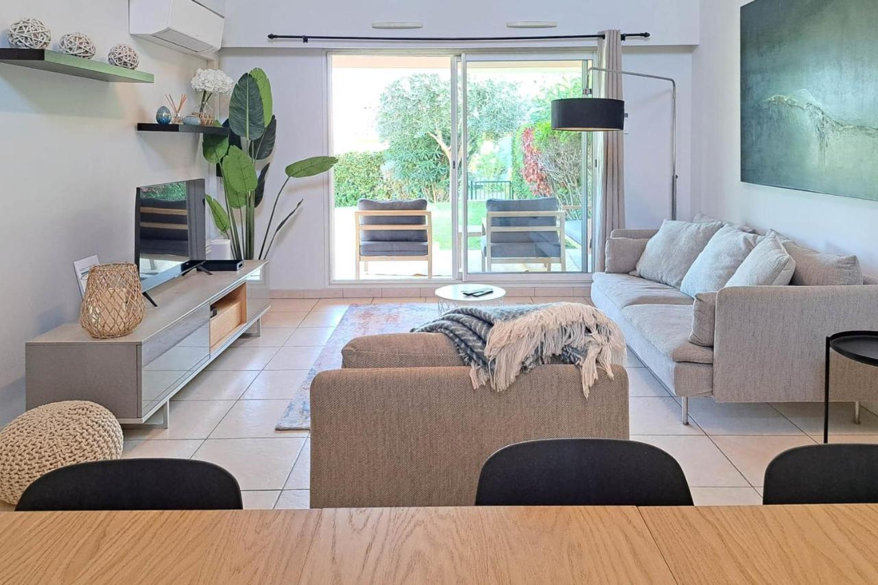 Modern House's Cannes - Swimming Pools AC and Garage - BENAKEY - Chambres d'hôtes Cannes