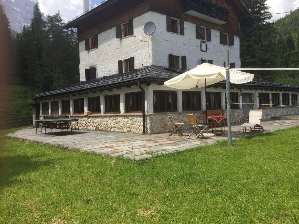 Chalet Cortina for families & friends - Bed and Breakfast Misurina
