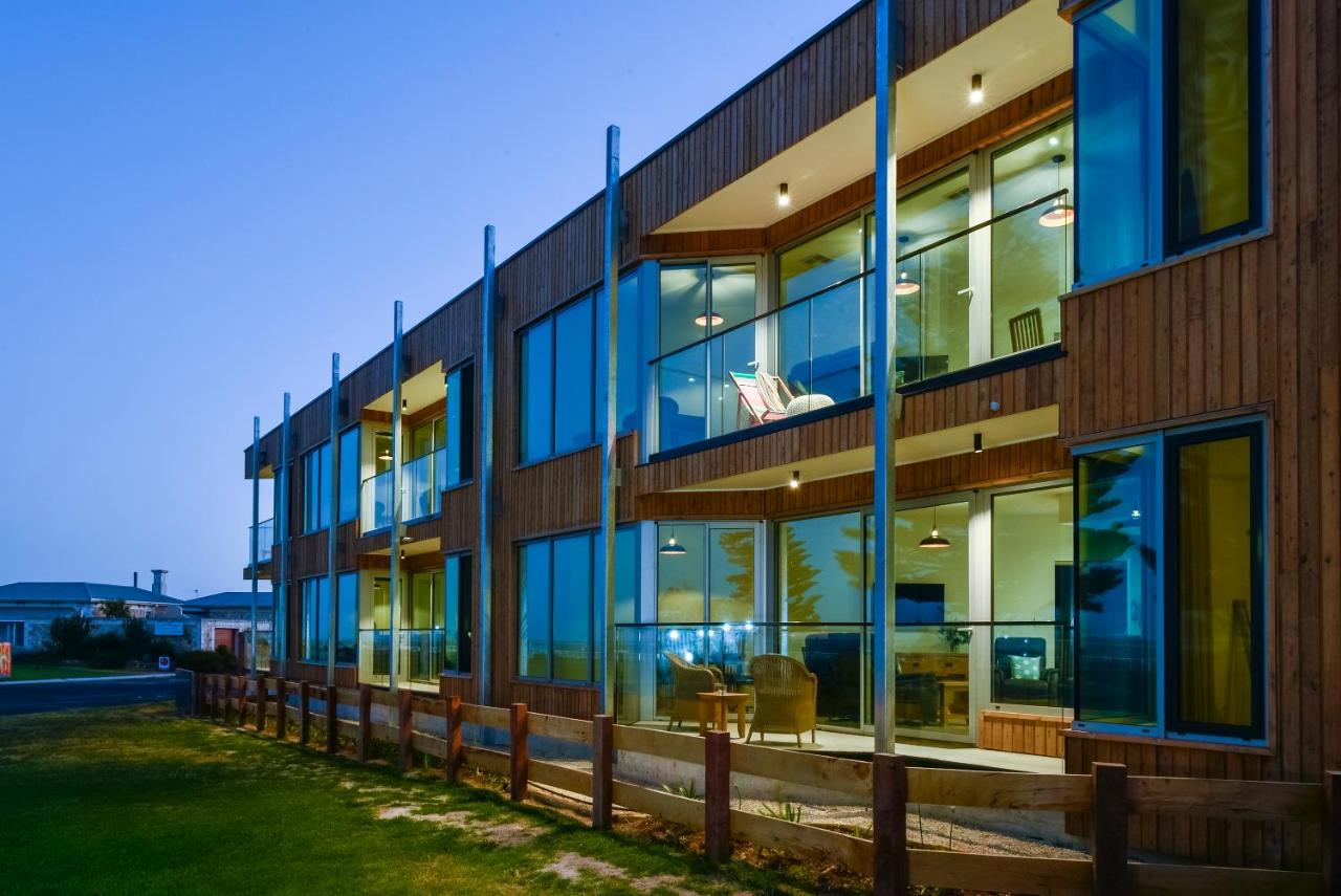 Two-Bedroom Ground Floor Apartment with Ocean View - De Mole