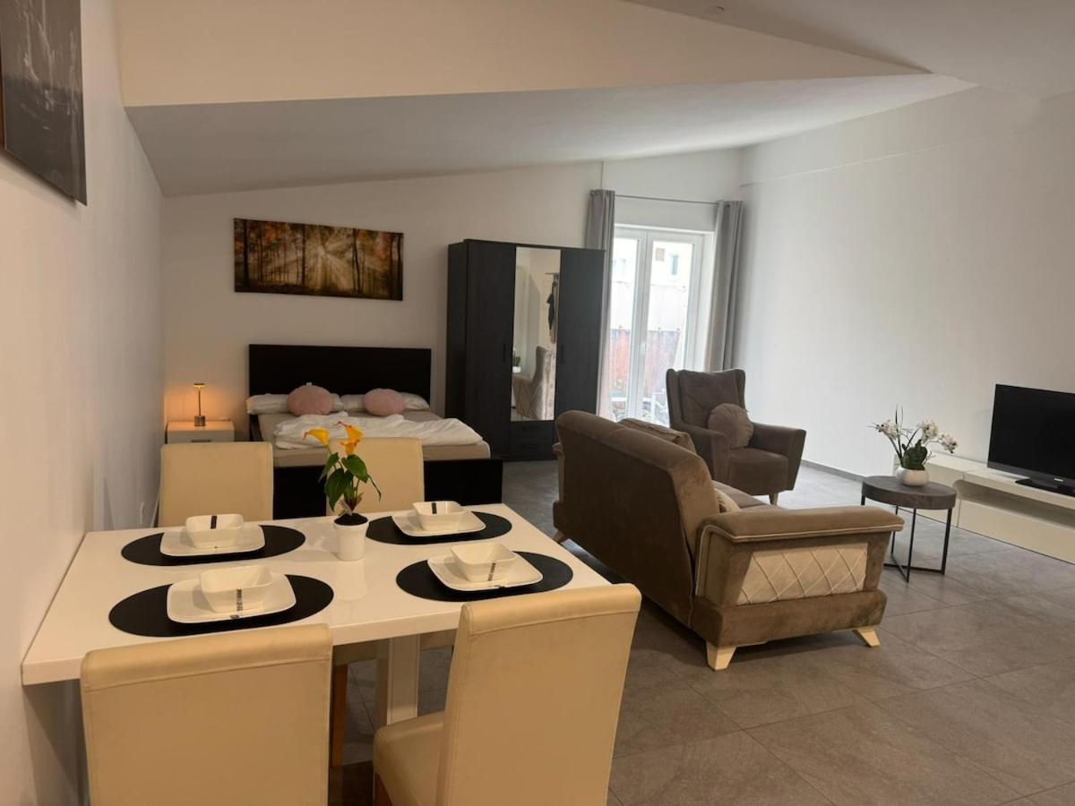 Modern & ground-level apartment - Chambres d'hôtes Bielefeld