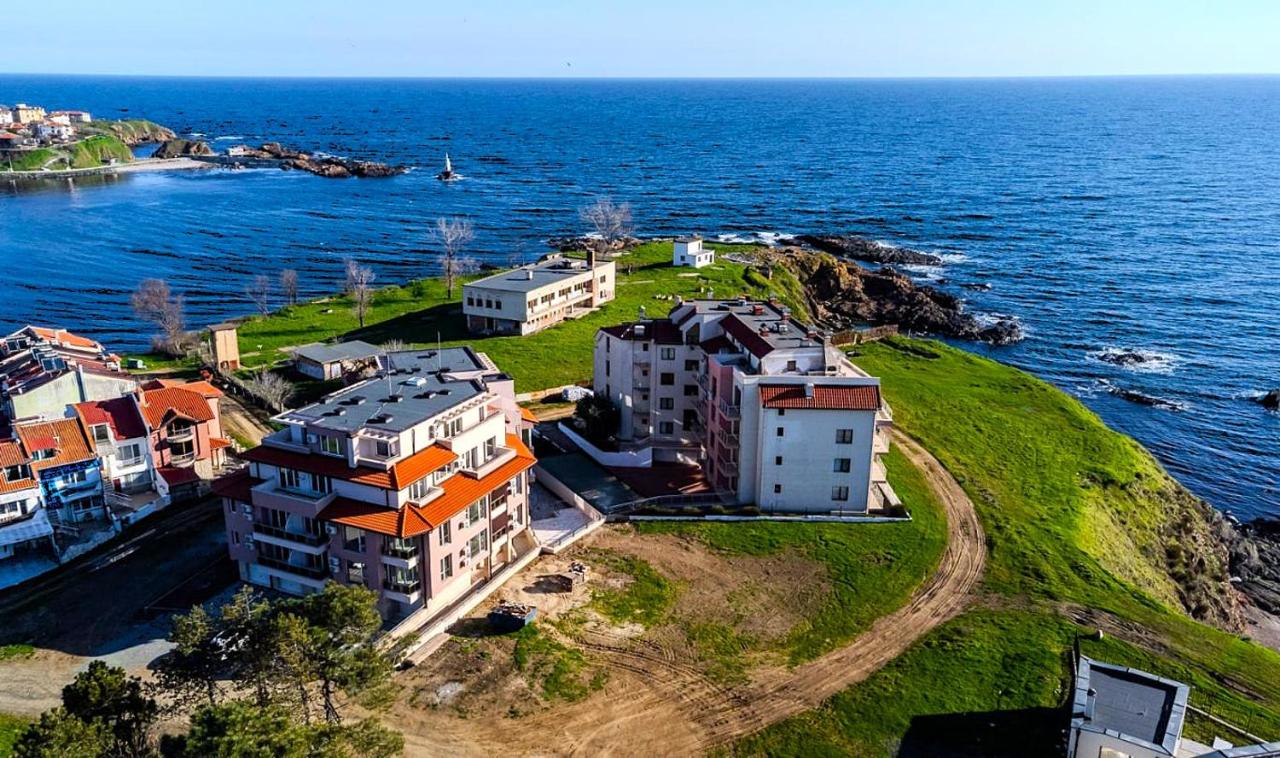 Sea View Luxury Apartments - Endless Sea Luxury Suite - B&B Ahtopol