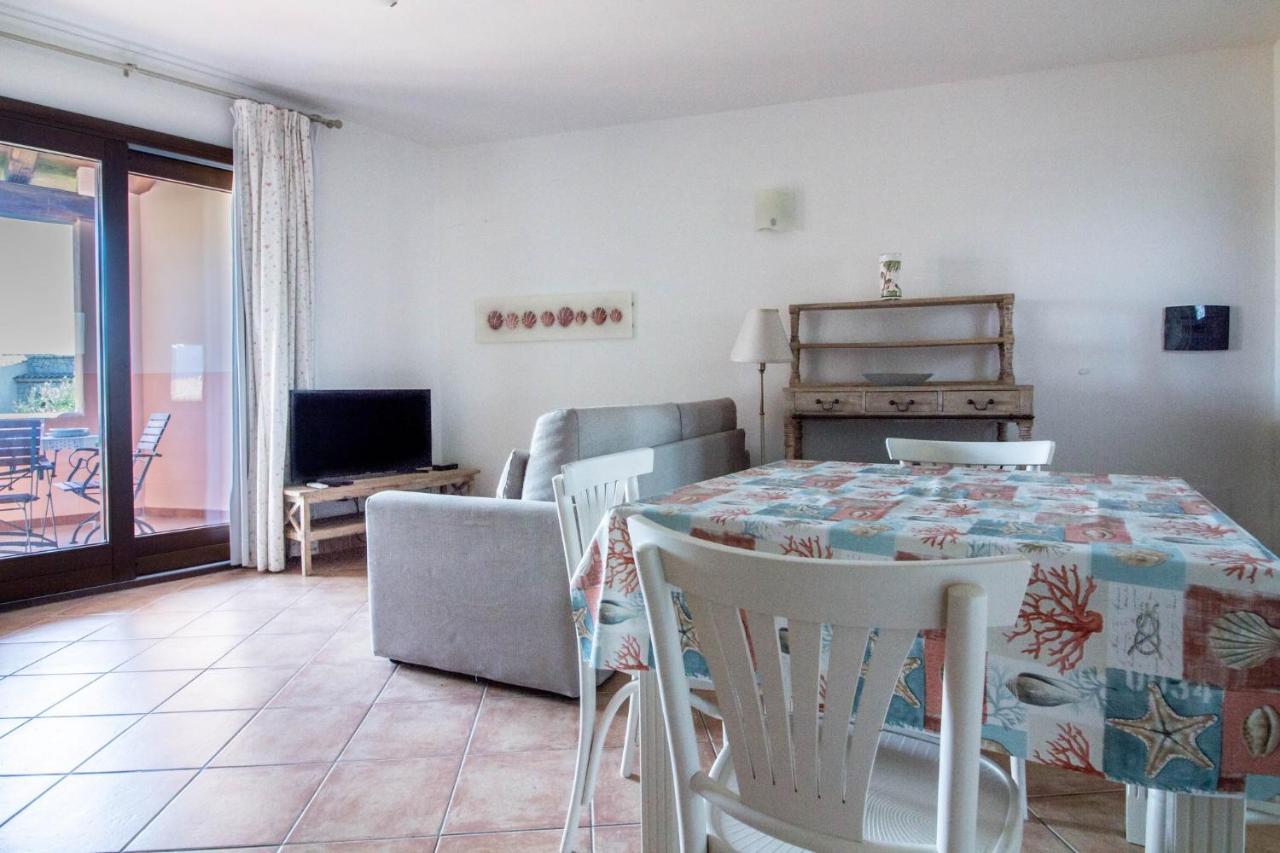 GuestHost - Lovely Flat with Terrace and Solarium - B&B Porto San Paolo