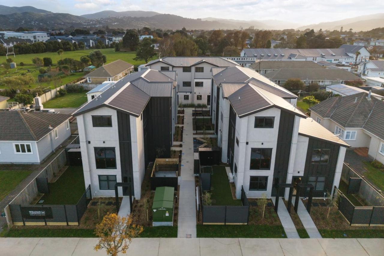 Modern 2BR Townhouse in Fairfield - B&B Lower Hutt
