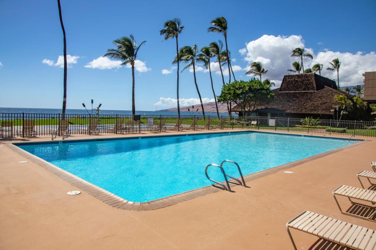 Maalaea Surf Oceanfront 1 BR Water Front Sailors Surfers Paradise Complimentary Car with 6 Nights MSR-F2 by KBM - Ferienwohnung Kīhei