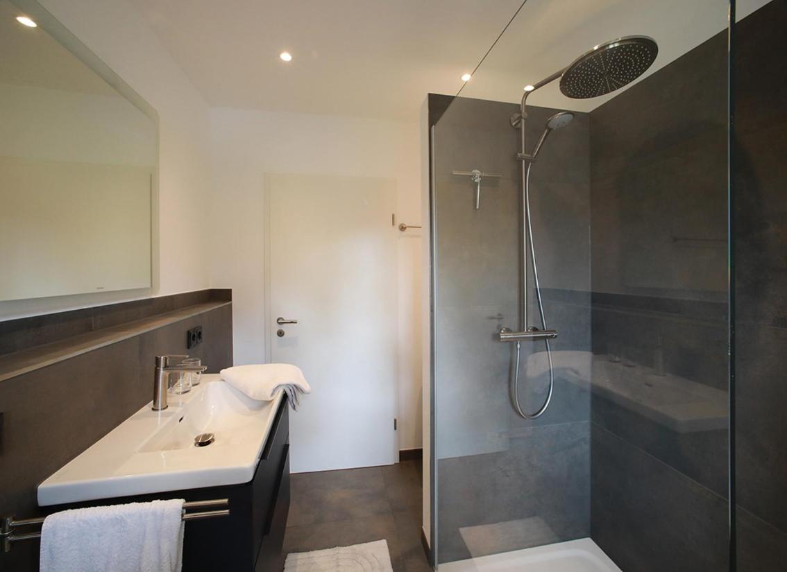 Ferienapartment MARA - Chambres d'hôtes Utting am Ammersee