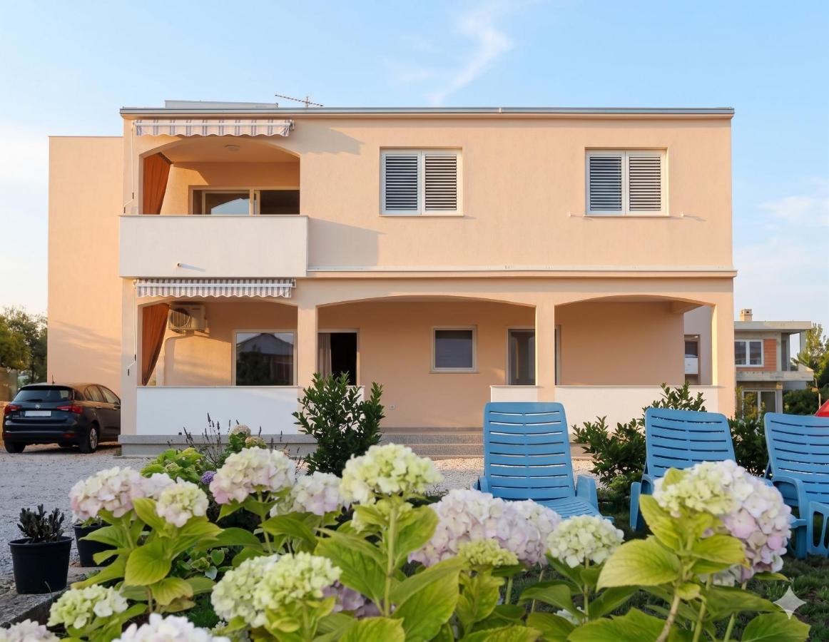 Apartmani VINKO Bibinje - B&B Bibinje