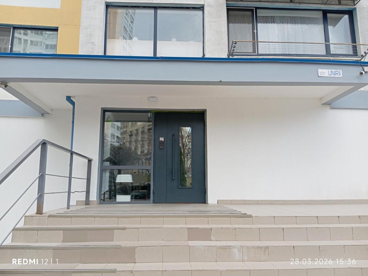 Apartment Rentals - Chambres d'hôtes Stăuceni