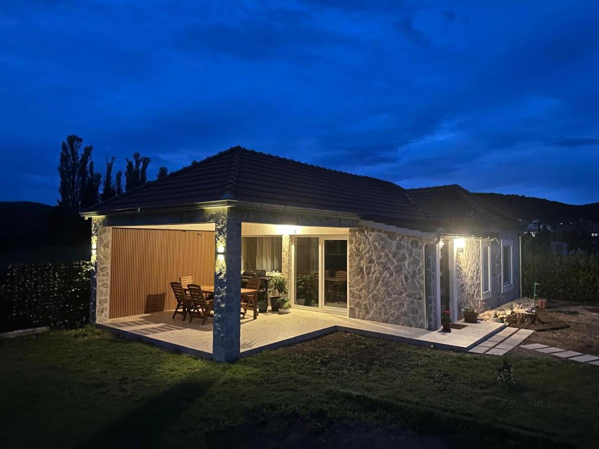 Casa Carlo - Bed and Breakfast Sinj