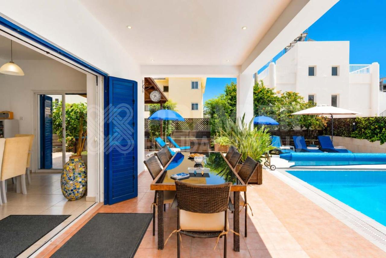 5BR Villa with Private Pool - Georgina by Premier - B&B Protaras