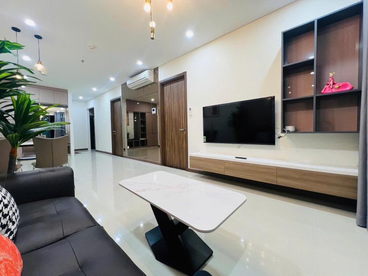 Apartamento de 2 dormitorios con balcón