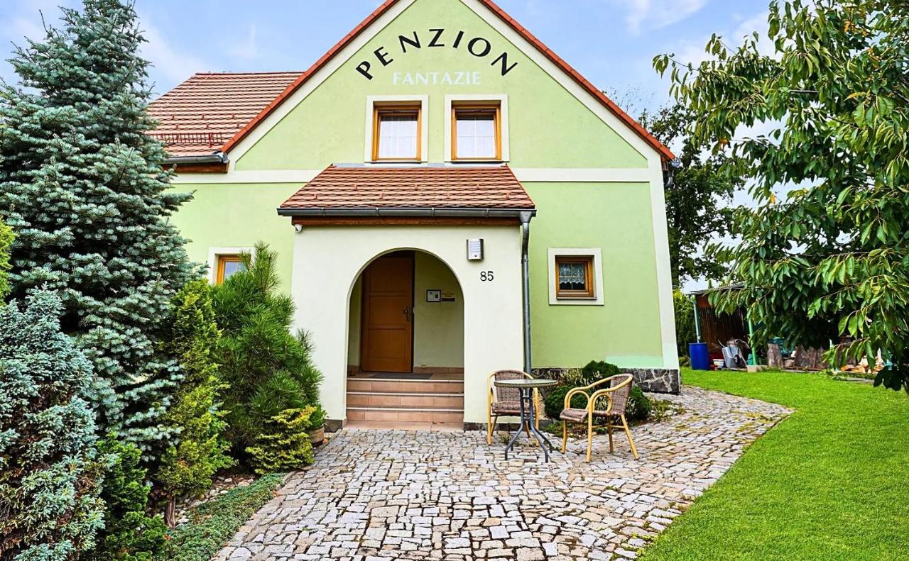 Penzion Fantazie - Chambres d'hôtes Stará Hlína