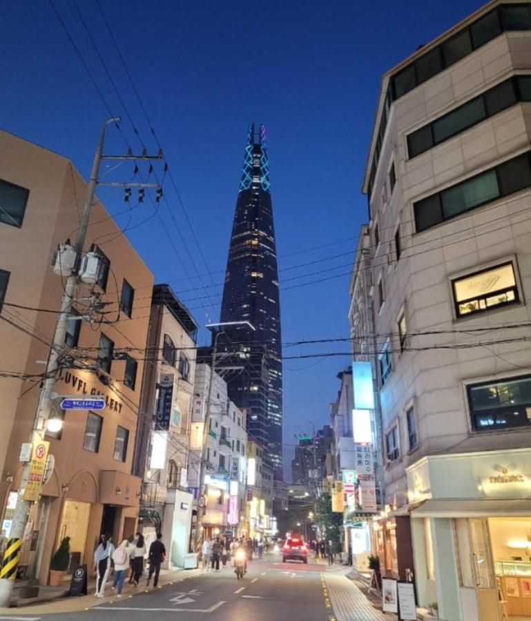 5 minutes from Gangnam Station, Gangnam Plastic Surgery,COEX,Seongsu 30 minutes - Chambres d'hôtes Séoul