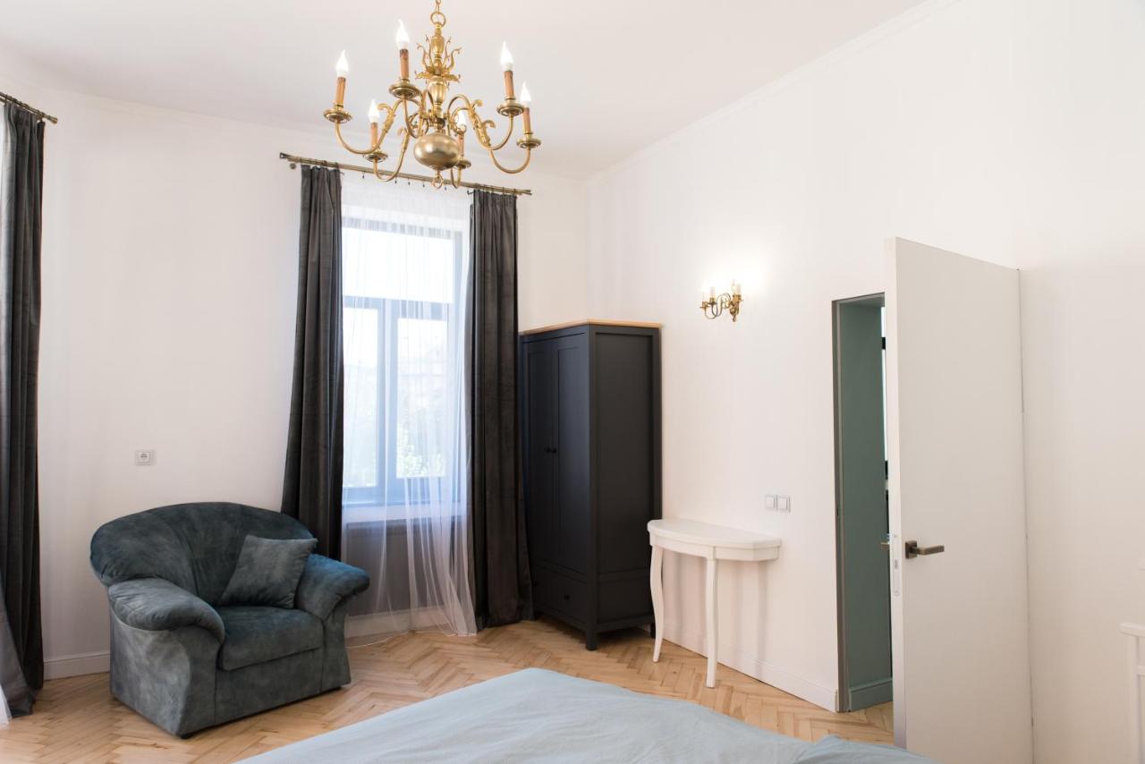 Elizabeth Lviv apartment - Ferienwohnung Lwiw