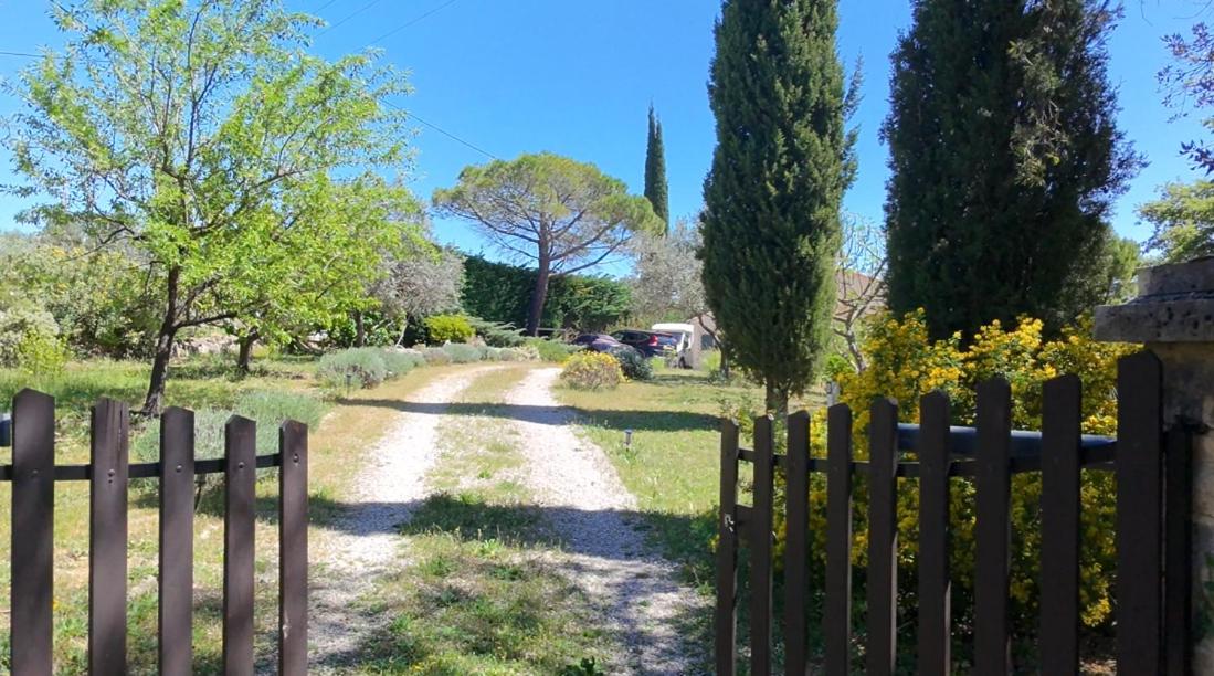 Chezshells Villa studio with pool - Bed and Breakfast Callas