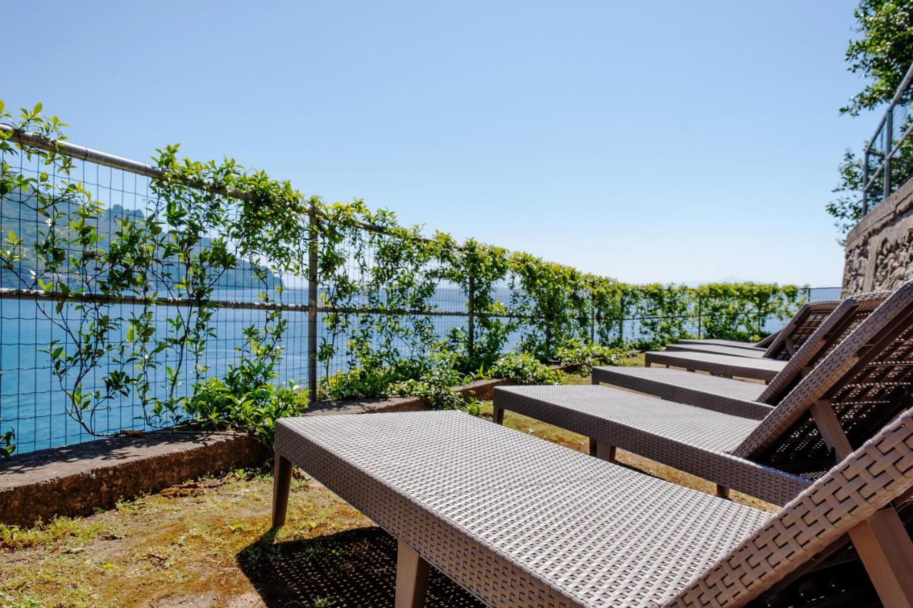 VILLA DI PALMA access to the beach and solarium - B&B Ravello