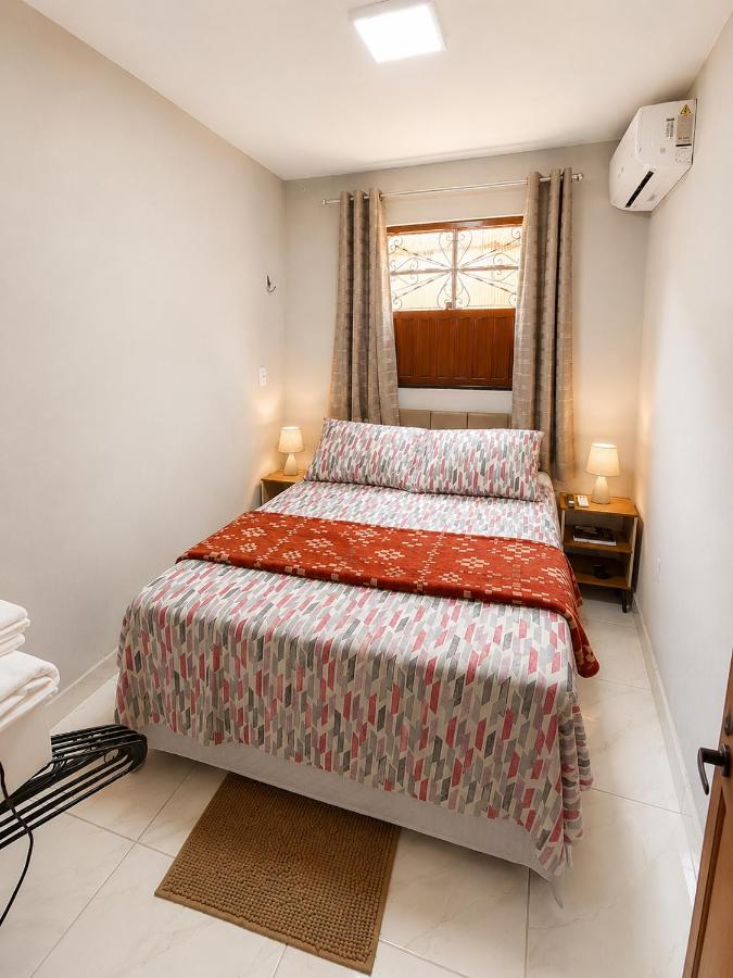 AmazHost - Casa Laranja, Split e Wi-Fi 700 Mb - B&B Belém