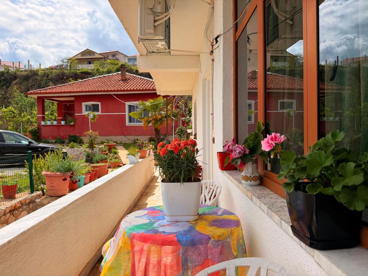 Mert Jacellari Guesthouse - Ferienwohnung Pogradec