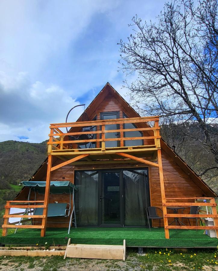Svanieri-Cottage in Svaneti - Bed and Breakfast K’atskhi