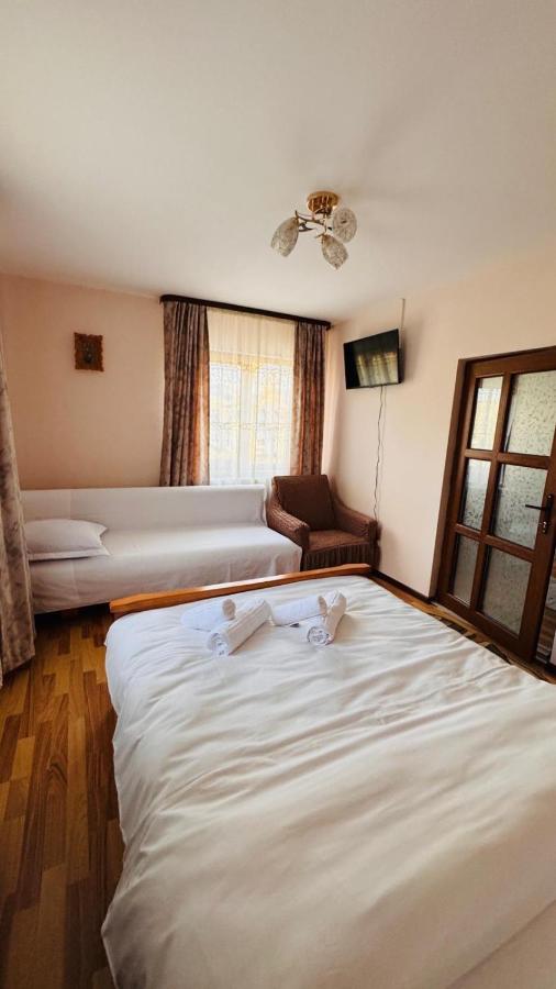 Double Room with Shared Bathroom
