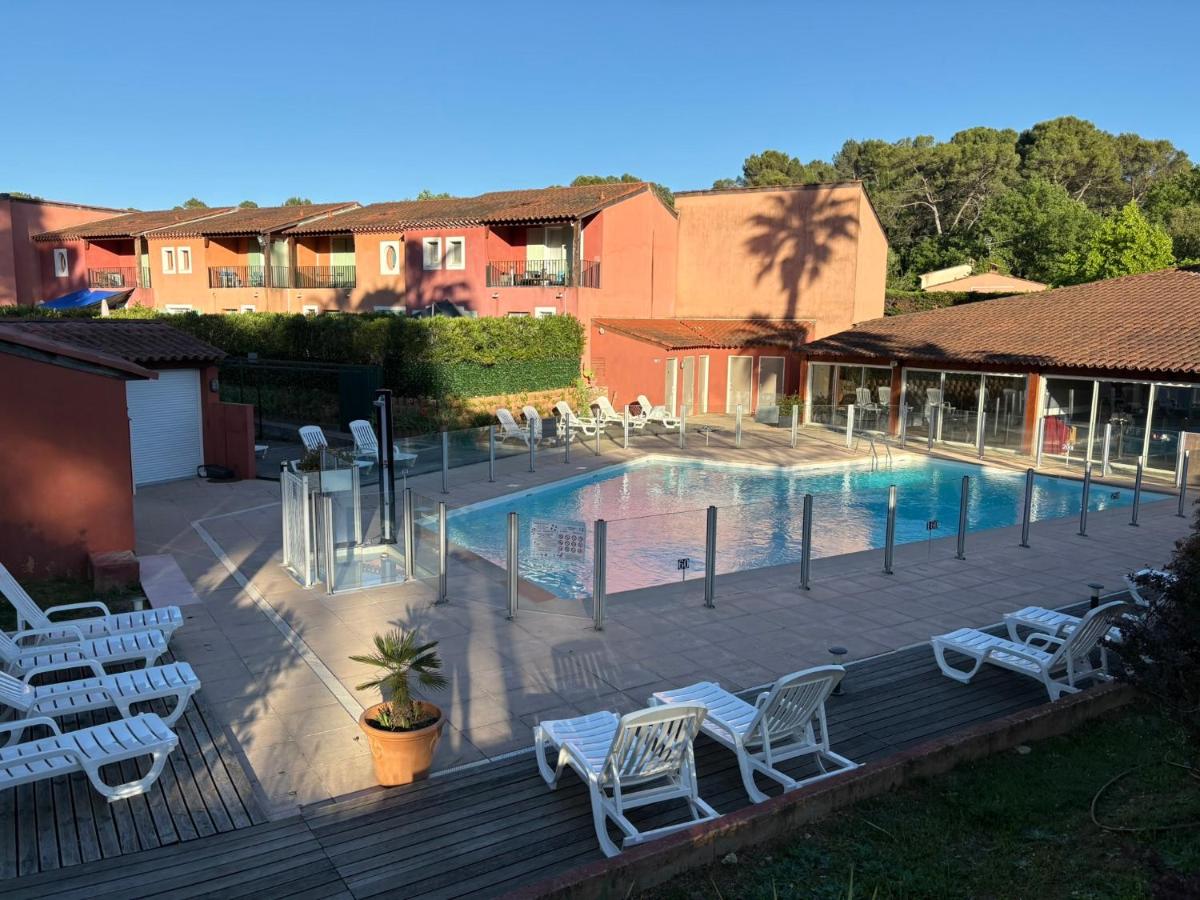 Villa climatisée avec piscine, terrasse & parking, Proche Cannes - B&B Mouans-Sartoux