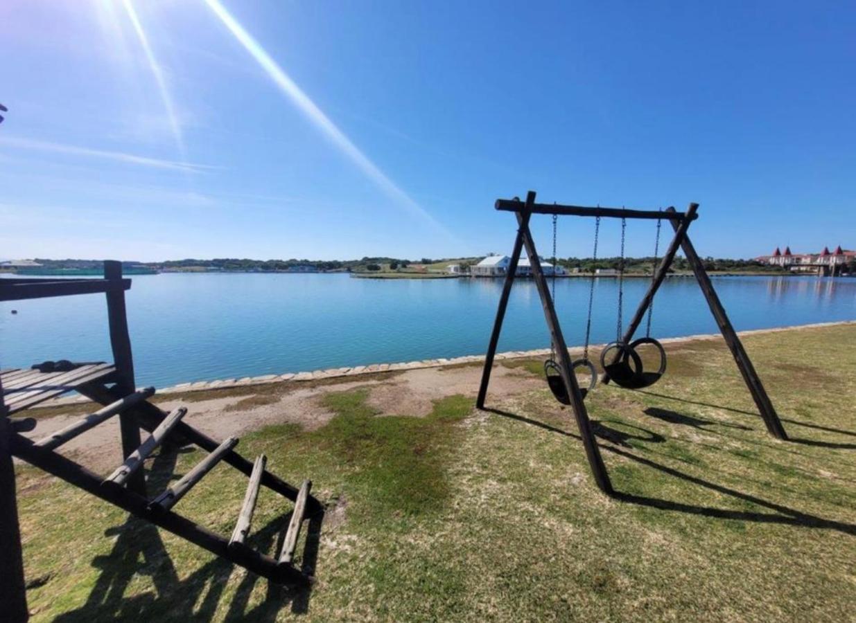 Paradise Cove Marina - B&B Jeffreys Bay
