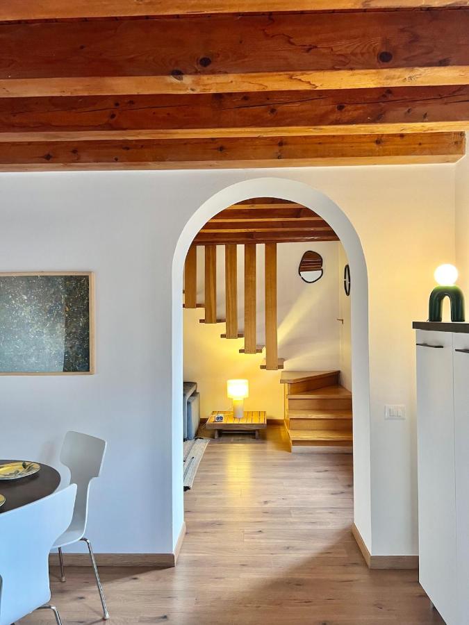Casa Il Nido Bright Rooftop Nest - B&B Lecco