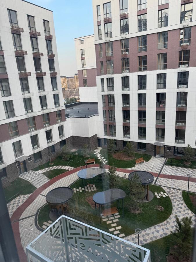 Уютная новая квартира рядом с MEGA ALMATY на Розыбакиева - B&B Almaty