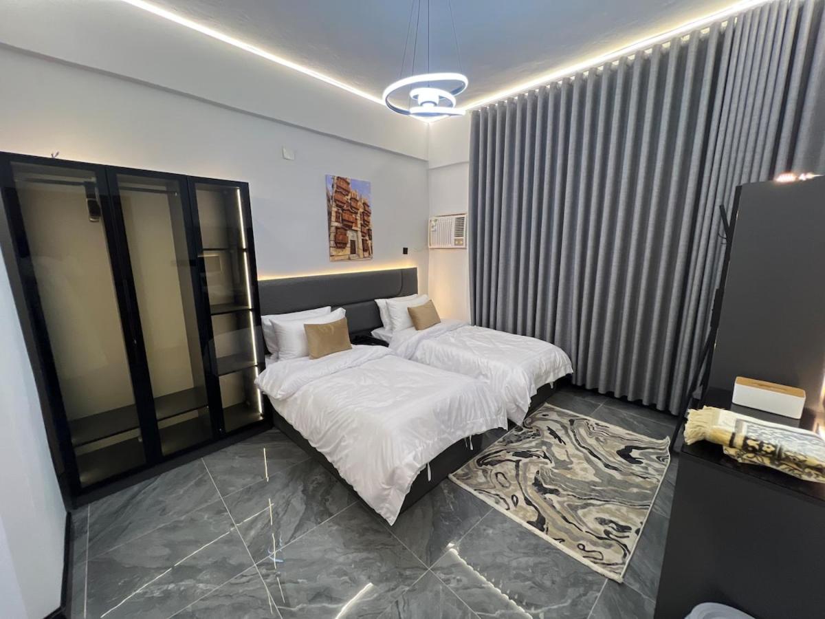 Violet Family Apartment - 5 Mins to Haram - شقة فيوليت العائلية - B&B Medina