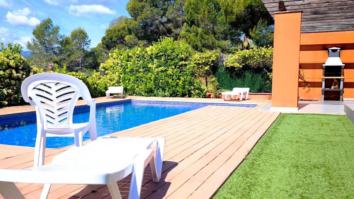 Family Home Pool & Beach, Port Aventura, BBQ, Bonmont Golf - B&B Elexalde
