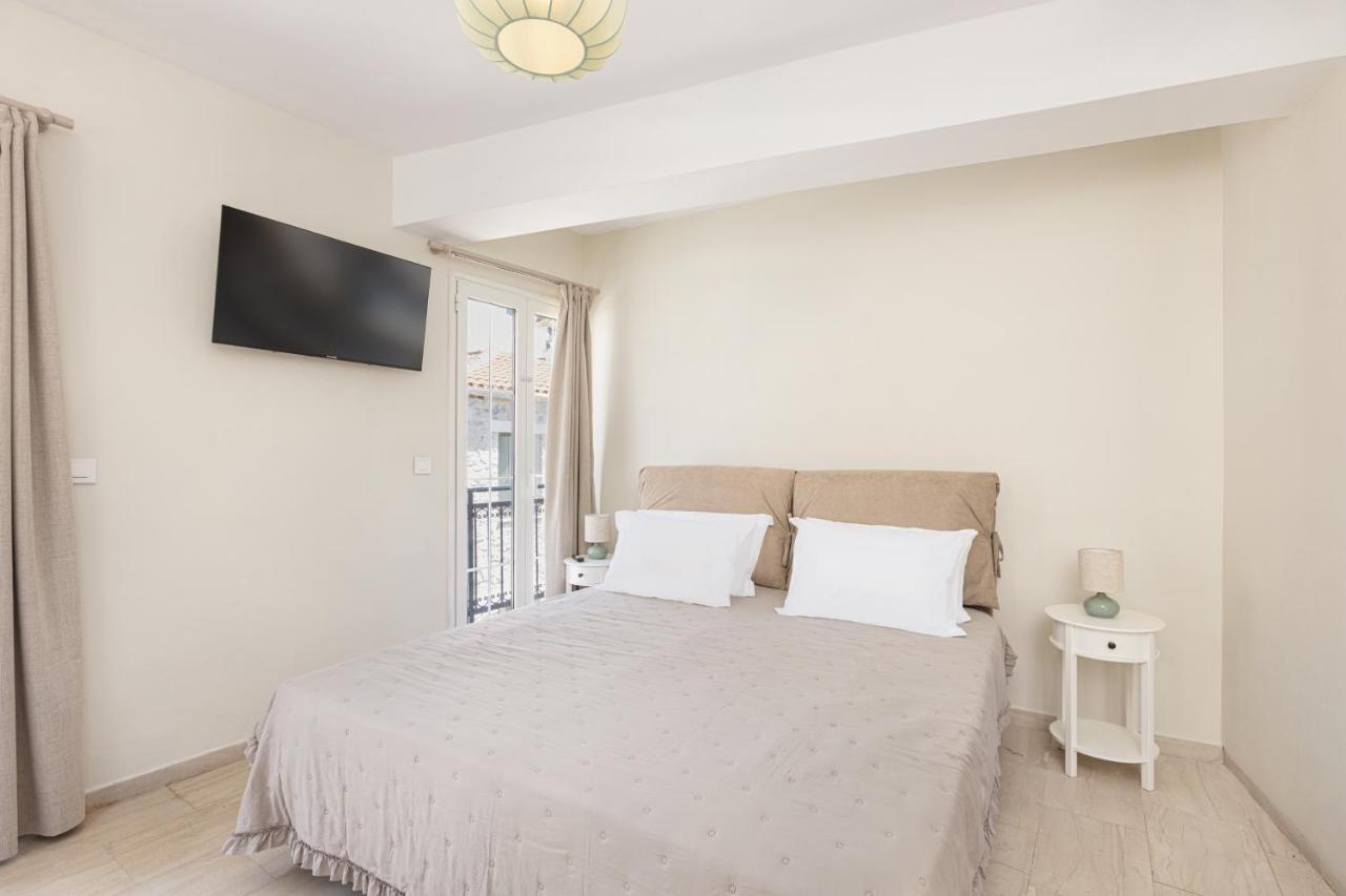 Two-Bedroom Apartment with Balcony