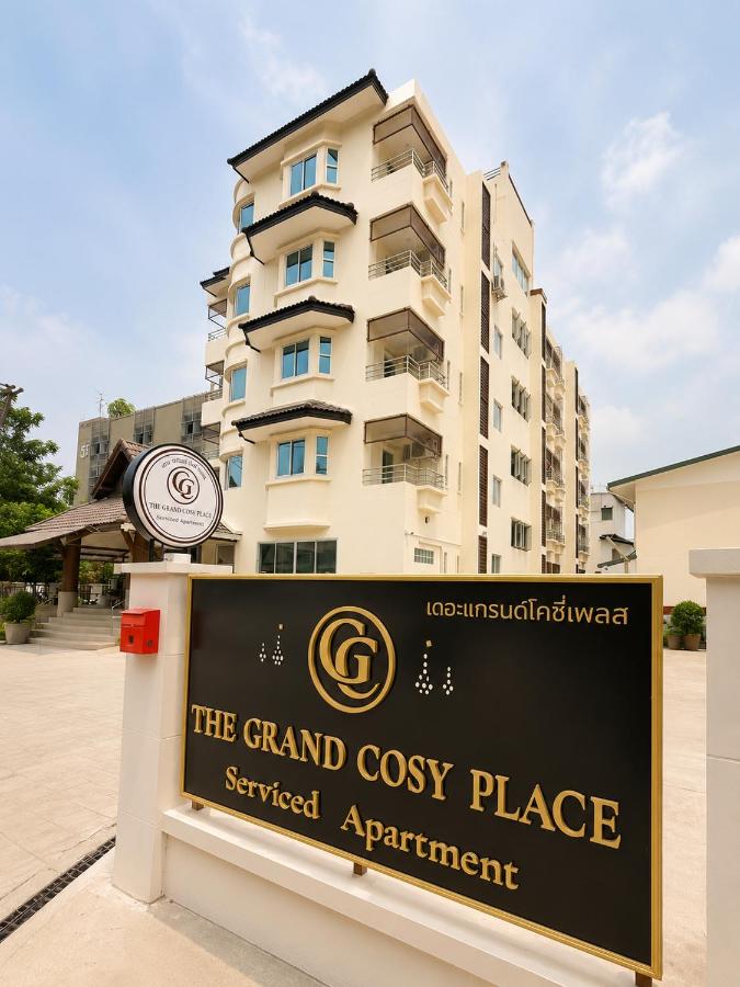 The Grand Cosy Place - B&B Chiang Mai