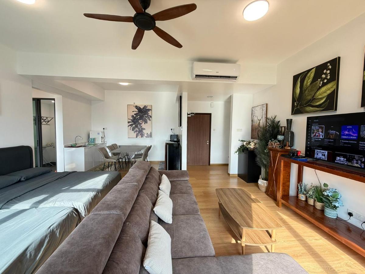 OceanBay4 12PAX 188TowerView, 2BR, PS4, Netflix A-23-03 - B&B Kampung Teluk Baharu