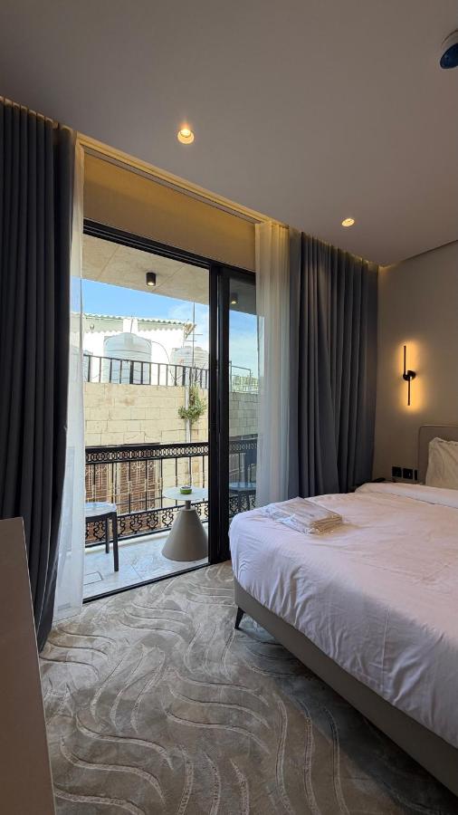 201 tara-JRE Jabal Al Lweibdeh with stunning view - Bed and Breakfast Amman