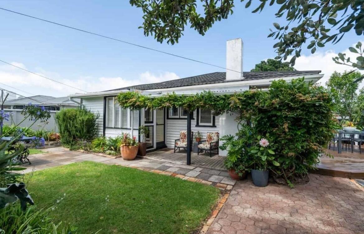 Wisteria Cottage - Ferienwohnung Mount Maunganui