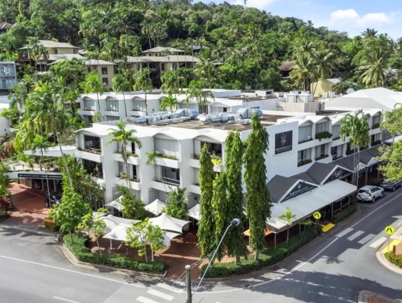 Palm Views at Club Tropical - Chambres d'hôtes Port Douglas