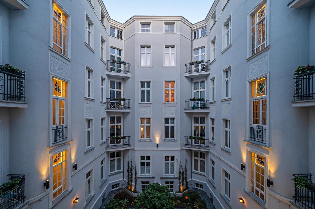 Wólczańska Mezzanine Apartment by BookingHost - Bed and Breakfast Łódź