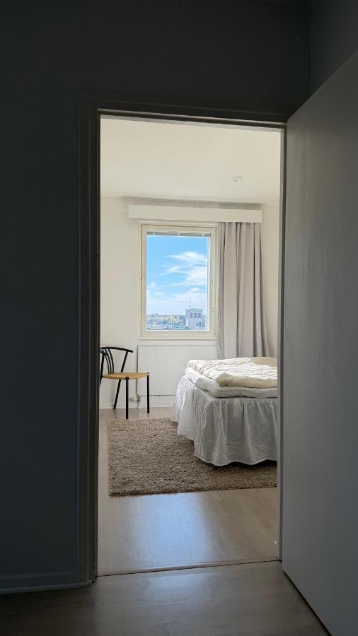 Valoisa kolmio Vaasan keskustassa - B&B Vaasa
