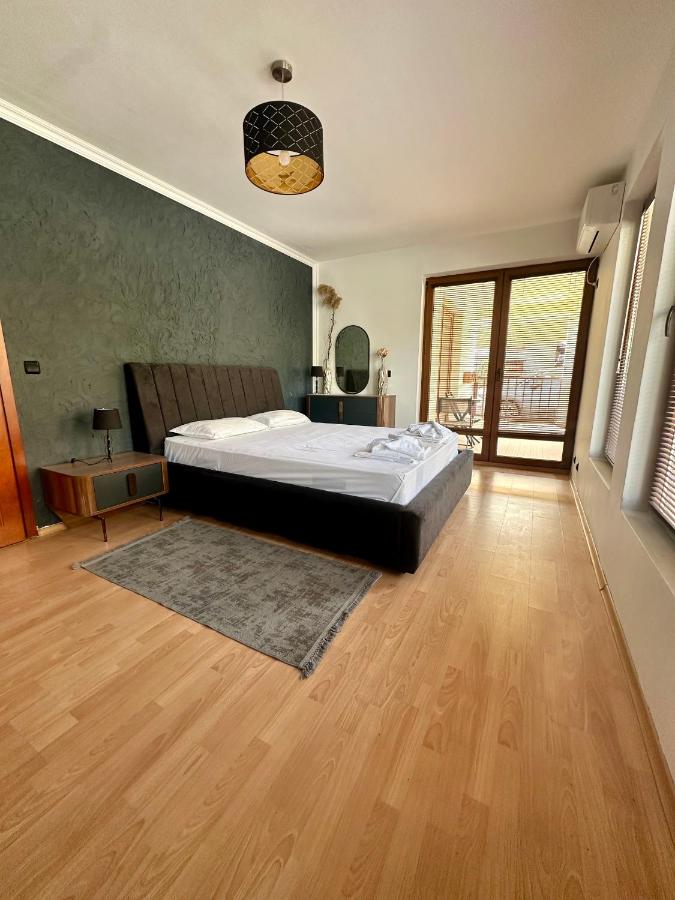 PSB Apartment in Esmeralda - B&B Saint Vlas