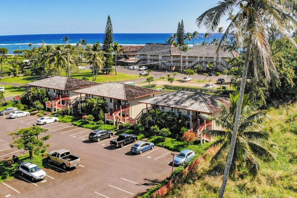 Village Manor A12 - Ferienwohnung Kapa‘a