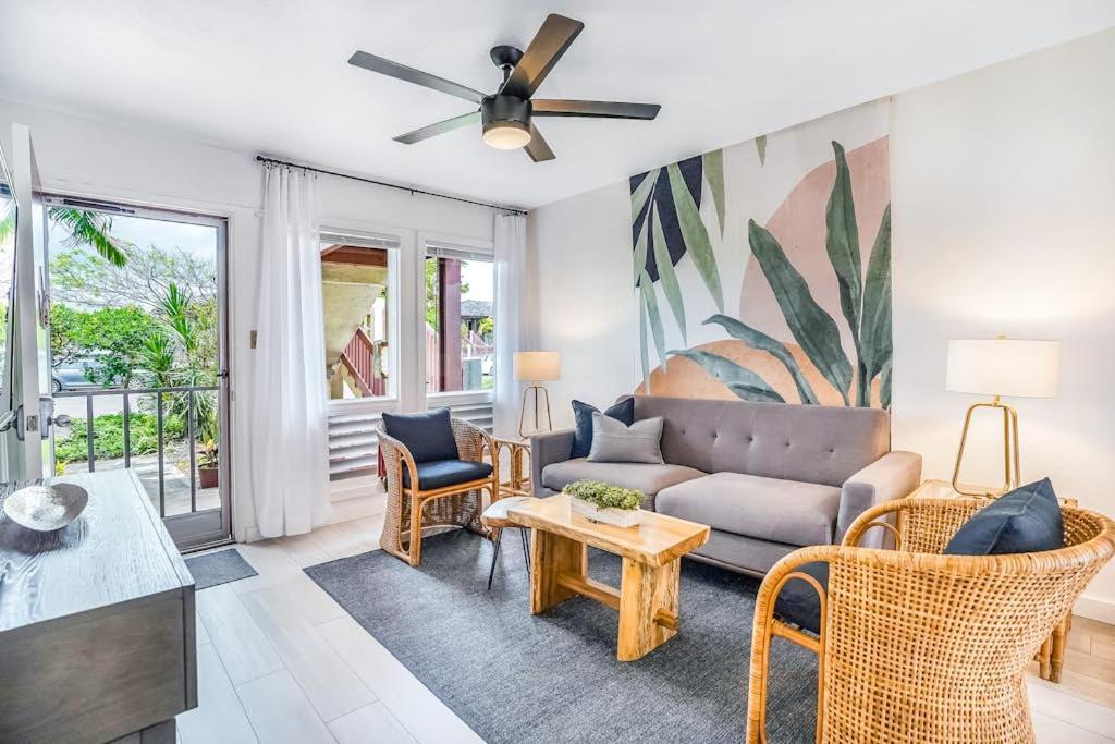 Village Manor A12 - Ferienwohnung Kapa‘a