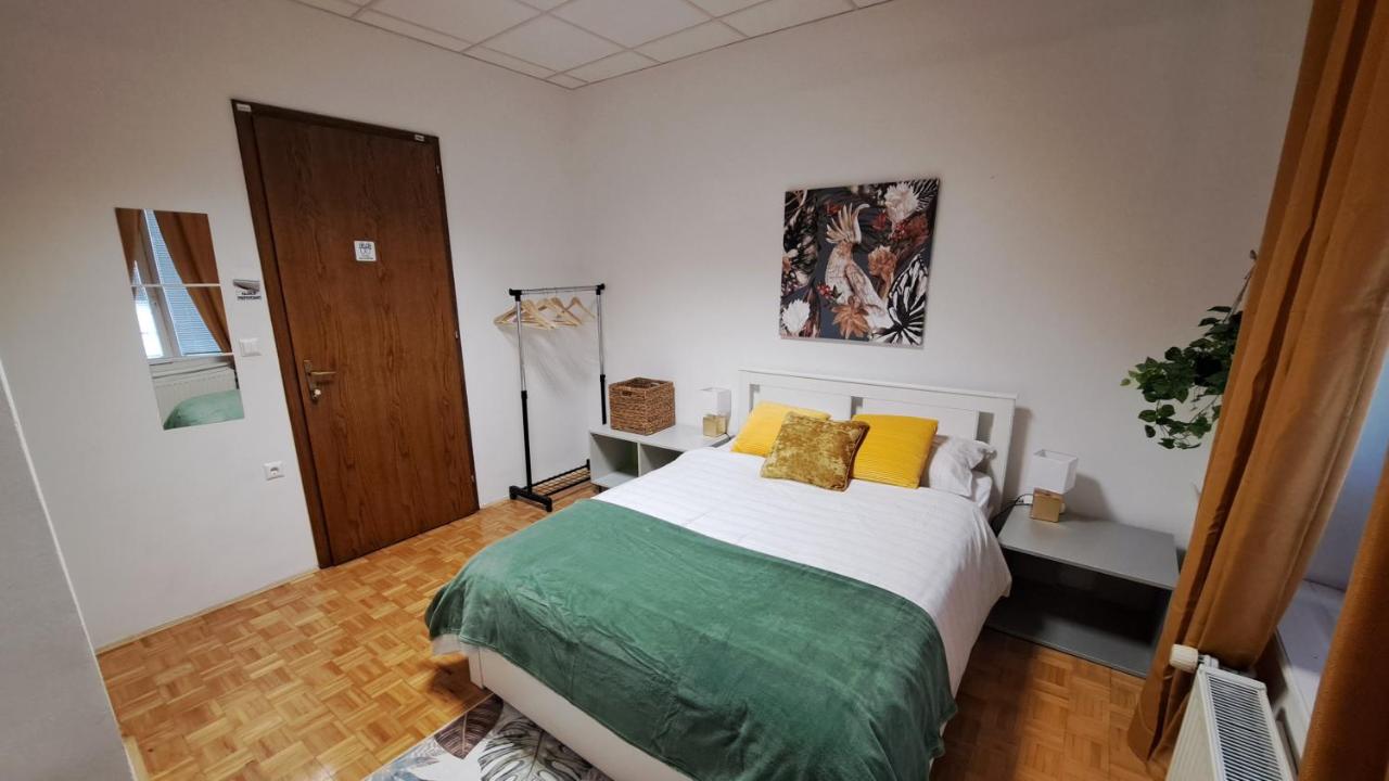 Habitación Doble con baño compartido
