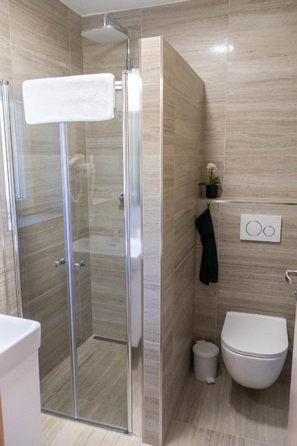 Appartement 1 Chambre avec Terrasse
